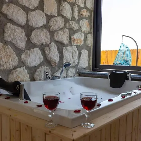 Melisa Ozel Havuzlu Apartamento