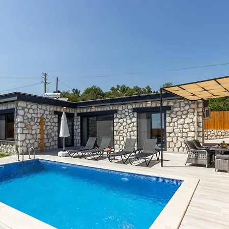 Apartamento Melisa Ozel Havuzlu Kaş